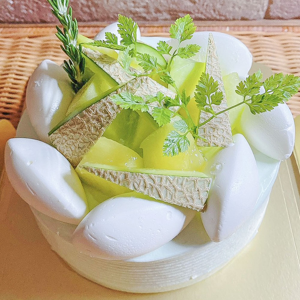 7月 季節のデコレーション メロンのケーキ